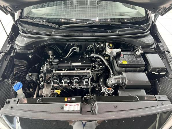 Hyundai Solaris II с пробегом 2018 года, цена 1 395 000 рублей, 106494 км, седан, Автокод Объявления