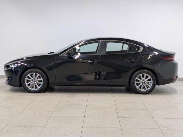 Mazda 3 III (BM) Рестайлинг с пробегом 2019 года, цена 1 970 000 рублей, 67444 км, седан, Автокод Объявления