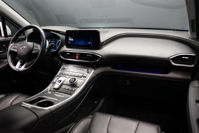 Hyundai Santa Fe IV Рестайлинг с пробегом 2022 года, цена 4 390 000 рублей, 67000 км, внедорожник, Автокод Объявления
