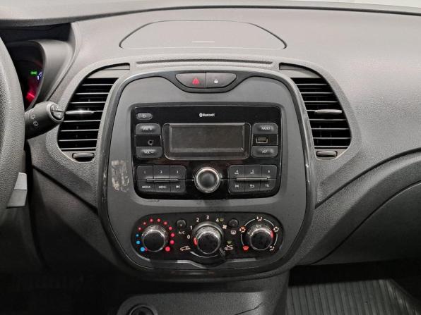 Renault Kaptur I с пробегом 2019 года, цена 1 366 000 рублей, 110957 км, внедорожник, Автокод Объявления