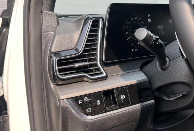 Kia Sportage V с пробегом 2022 года, цена 3 460 000 рублей, 93439 км, внедорожник, Автокод Объявления