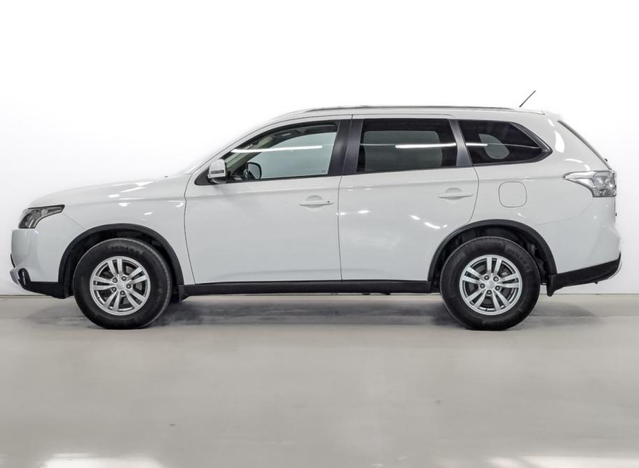 Mitsubishi Outlander III Рестайлинг Санкт-Петербург  - изображение 8