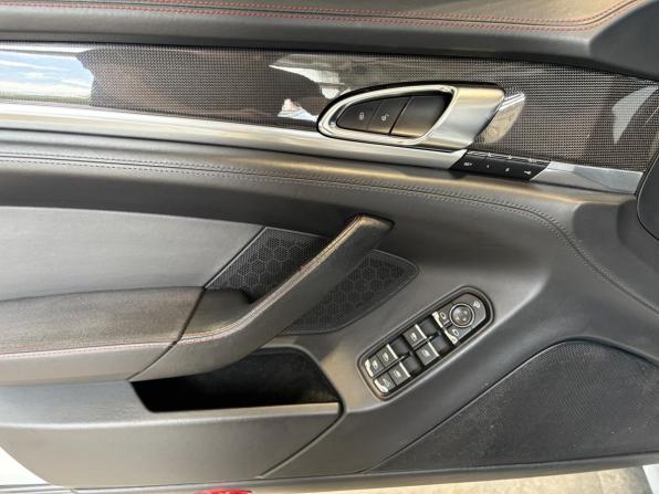 Porsche Panamera I Рестайлинг с пробегом 2014 года, цена 3 837 000 рублей, 166110 км, лифтбек, Автокод Объявления