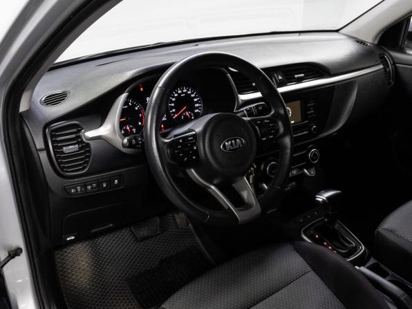 Kia Rio IV Рестайлинг с пробегом 2020 года, цена 1 450 000 рублей, 157035 км, седан, Автокод Объявления