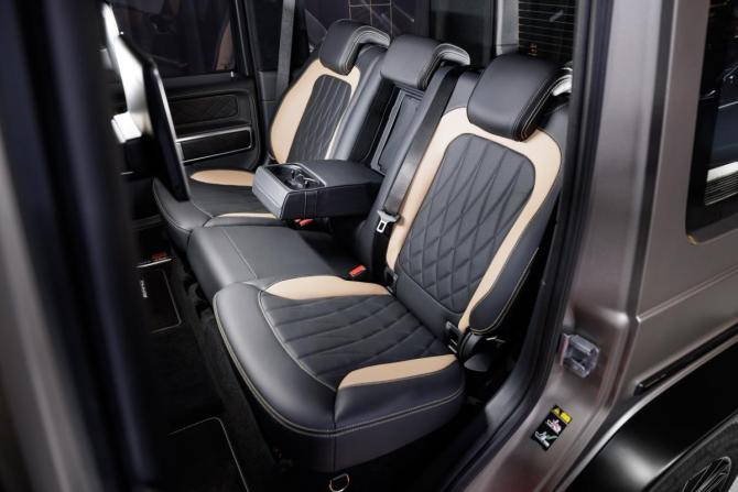 Новый Mercedes-Benz G-Класс AMG II (W465) Рестайлинг 2025 года, цена 37 118 300 рублей, внедорожник, Автокод Объявления