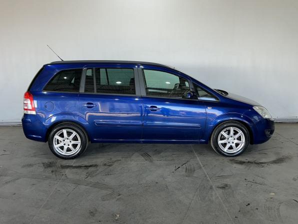 Opel Zafira B с пробегом 2008 года, цена 597 000 рублей, 171200 км, компактвэн, Автокод Объявления