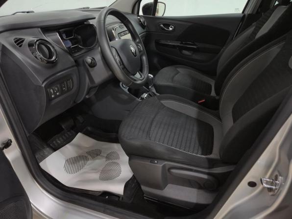 Renault Kaptur I с пробегом 2017 года, цена 1 310 000 рублей, 114024 км, внедорожник, Автокод Объявления