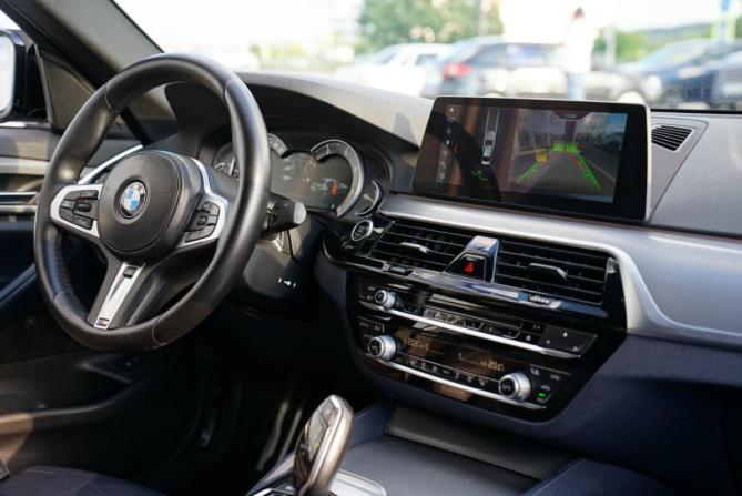 BMW 5 серии VII (G30/G31/G38) с пробегом 2017 года, цена 3 140 000 рублей, 122623 км, седан, Автокод Объявления