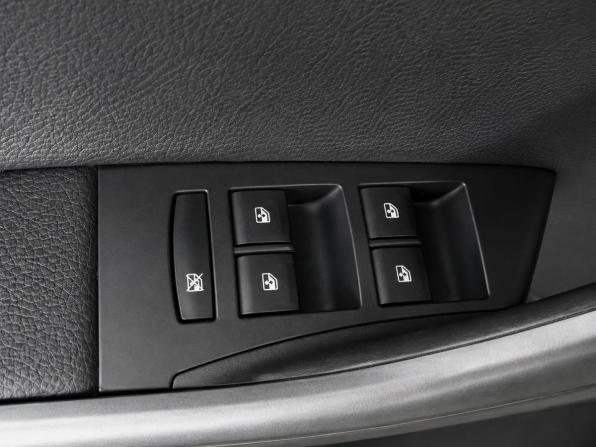 Opel Astra J с пробегом 2011 года, цена 650 000 рублей, 258137 км, хэтчбек, Автокод Объявления