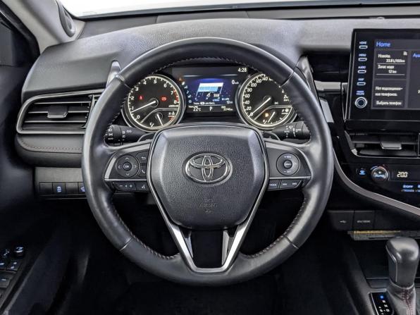 Toyota Camry VIII (XV70) Рестайлинг с пробегом 2022 года, цена 4 445 000 рублей, 33740 км, седан, Автокод Объявления