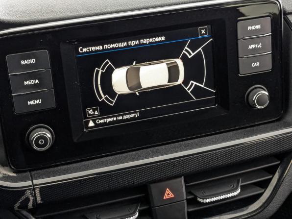 Volkswagen Polo VI с пробегом 2020 года, цена 1 355 000 рублей, 166189 км, лифтбек, Автокод Объявления