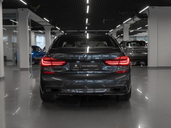 BMW 7 серии VI (G11/G12) с пробегом 2018 года, цена 3 700 000 рублей, 174550 км, седан, Автокод Объявления