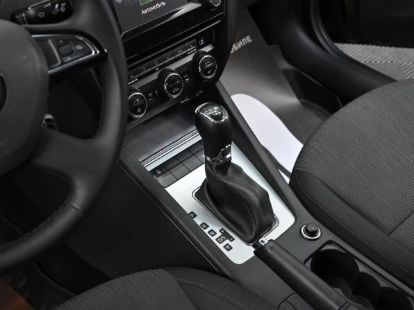 Skoda Octavia III (A7) с пробегом 2014 года, цена 1 199 000 рублей, 98000 км, лифтбек, Автокод Объявления
