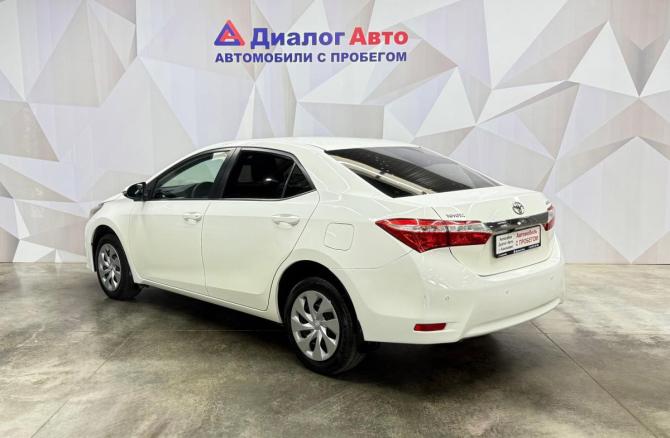 Toyota Corolla XI (E160 E170 E180) с пробегом 2014 года, цена 1 300 000 рублей, 142611 км, седан, Автокод Объявления