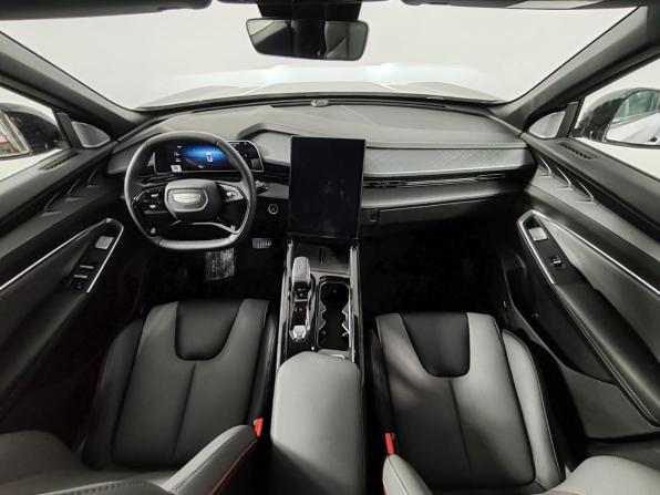 Geely Cityray с пробегом 2024 года, цена 2 399 000 рублей, 9739 км, внедорожник, Автокод Объявления