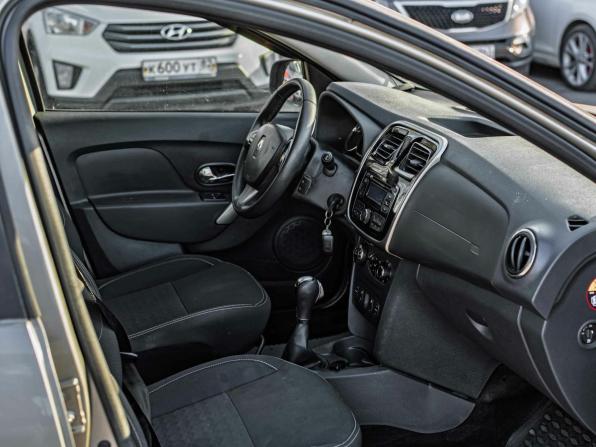 Renault Sandero II с пробегом 2016 года, цена 785 000 рублей, 82629 км, хэтчбек, Автокод Объявления