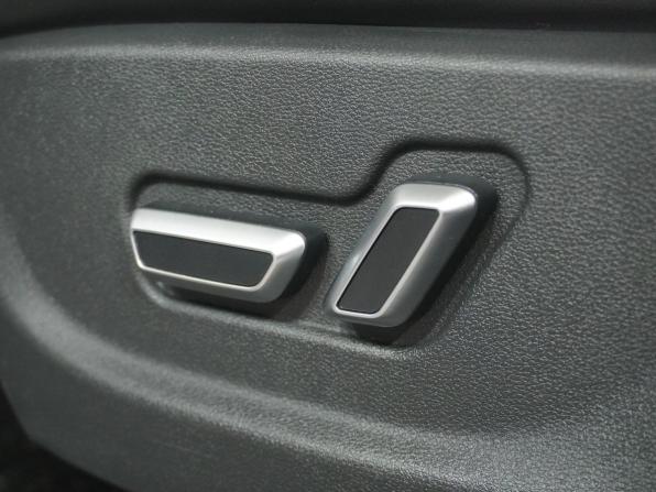 Geely Atlas I с пробегом 2022 года, цена 1 825 000 рублей, 69503 км, внедорожник, Автокод Объявления