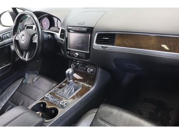 Volkswagen Touareg II с пробегом 2013 года, цена 2 049 000 рублей, 229914 км, внедорожник, Автокод Объявления
