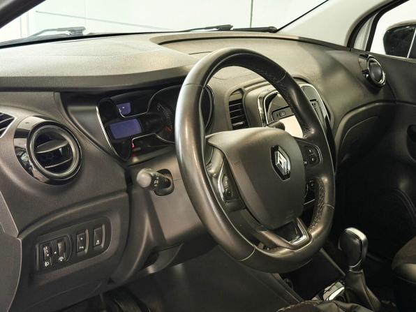 Renault Kaptur I с пробегом 2018 года, цена 1 785 000 рублей, 104883 км, внедорожник, Автокод Объявления