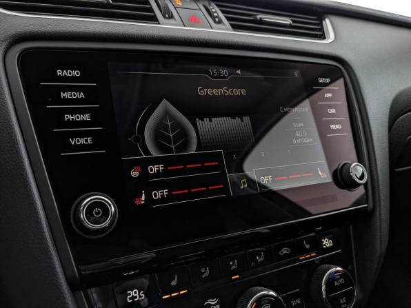 Skoda Octavia III (A7) Рестайлинг с пробегом 2019 года, цена 1 925 000 рублей, 99888 км, лифтбек, Автокод Объявления