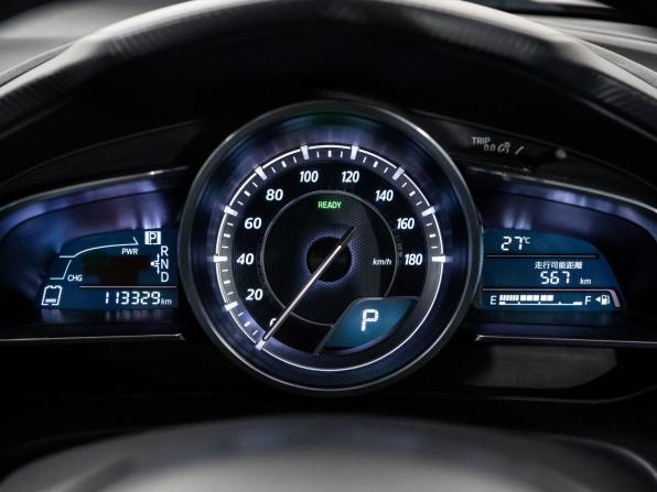 Mazda Axela III с пробегом 2013 года, цена 1 300 000 рублей, 113329 км, седан, Автокод Объявления
