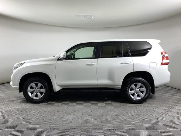 Toyota Land Cruiser Prado 150 Series Рестайлинг 1 с пробегом 2017 года, цена 4 450 000 рублей, 108017 км, внедорожник, Автокод Объявления