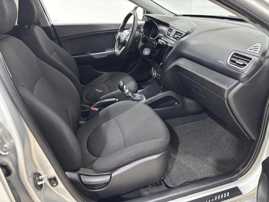 Kia Rio III Альметьевск  - изображение 16