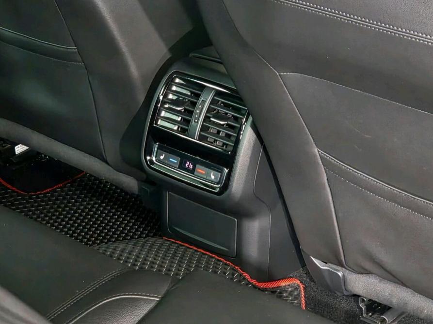 Volkswagen Passat B8 Новосибирск  - изображение 19