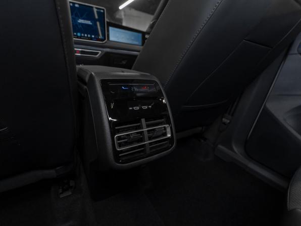 Volkswagen Tiguan III (China Market) с пробегом 2025 года, цена 4 700 000 рублей, 50 км, внедорожник, Автокод Объявления