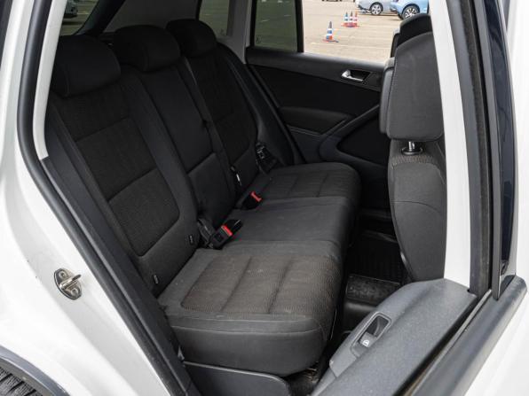 Volkswagen Tiguan I Рестайлинг с пробегом 2013 года, цена 1 020 000 рублей, 176137 км, внедорожник, Автокод Объявления