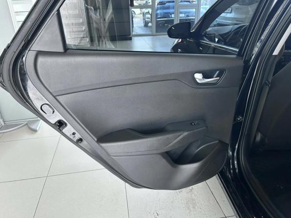 Hyundai Solaris II Рестайлинг с пробегом 2021 года, цена 1 594 000 рублей, 101900 км, седан, Автокод Объявления