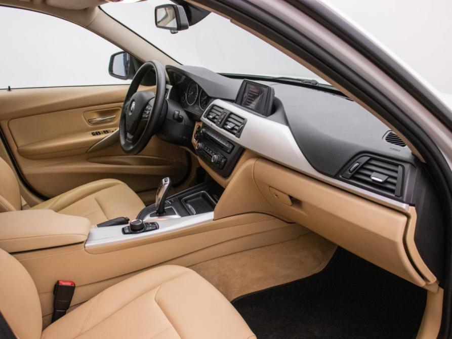 BMW 3 серии VI (F3x) Москва  - изображение 9
