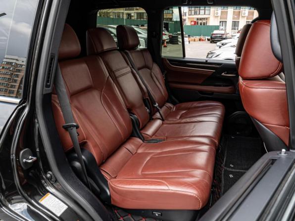 Lexus LX III Рестайлинг 2 с пробегом 2017 года, цена 7 040 000 рублей, 141816 км, внедорожник, Автокод Объявления