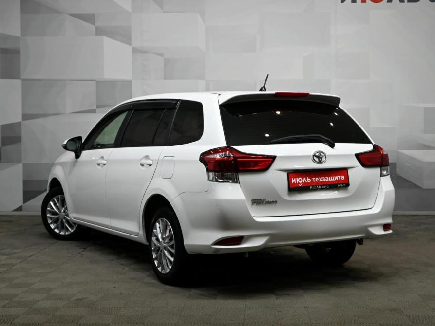 Toyota Corolla XI (E160 E170) Рестайлинг 2 Екатеринбург  - изображение 4