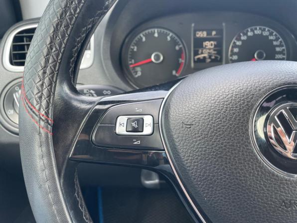 Volkswagen Polo V Рестайлинг с пробегом 2016 года, цена 830 000 рублей, 210300 км, седан, Автокод Объявления