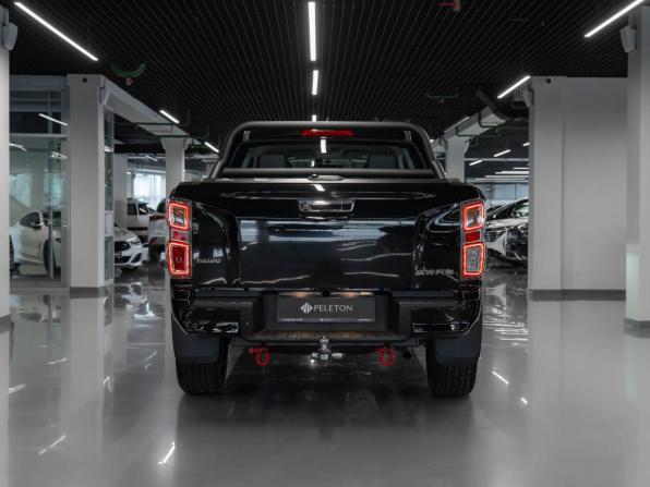 Isuzu D-Max III с пробегом 2026 года, цена 5 100 000 рублей, 288 км, пикап, Автокод Объявления