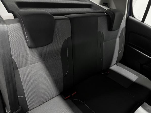 Renault Sandero II Рестайлинг с пробегом 2021 года, цена 1 240 000 рублей, 87252 км, хэтчбек, Автокод Объявления