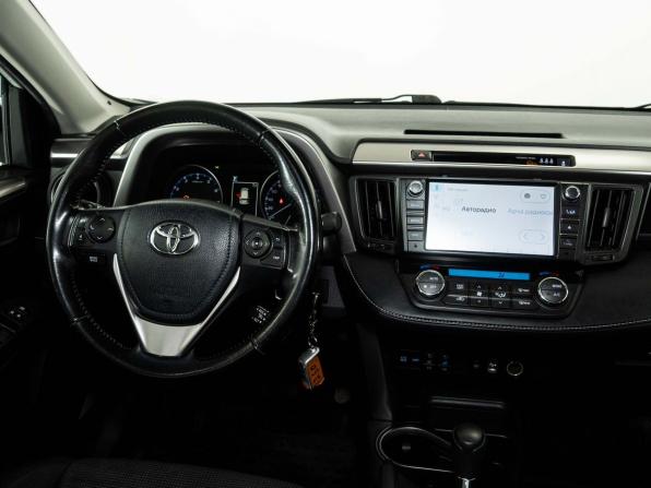 Toyota RAV4 IV (XA40) Рестайлинг с пробегом 2018 года, цена 2 100 000 рублей, 124340 км, внедорожник, Автокод Объявления