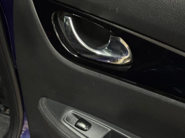 Nissan Qashqai II с пробегом 2017 года, цена 1 470 000 рублей, 196966 км, внедорожник, Автокод Объявления