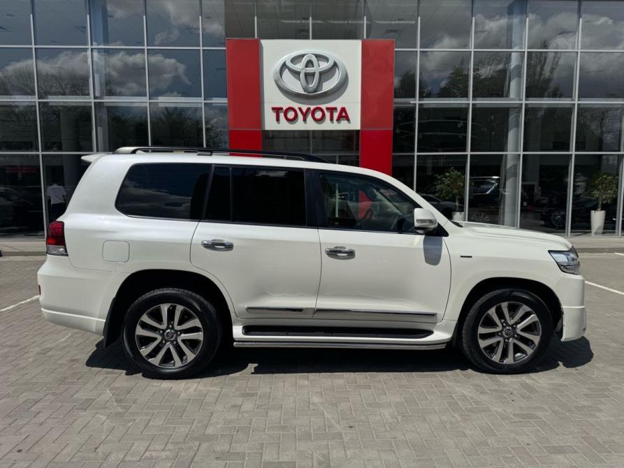 Toyota Land Cruiser 200 Series Рестайлинг 2 Ростов-на-Дону  - изображение 4