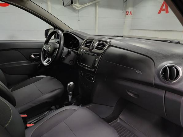 Renault Sandero II Рестайлинг с пробегом 2020 года, цена 1 319 000 рублей, 110600 км, хэтчбек, Автокод Объявления