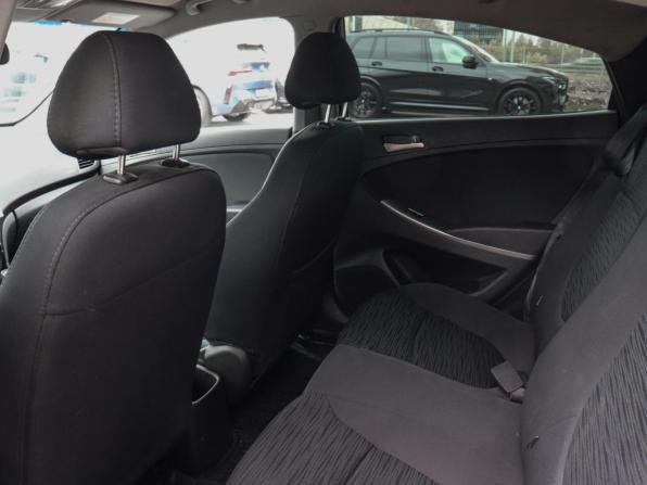 Hyundai Solaris I Рестайлинг с пробегом 2015 года, цена 930 000 рублей, 185692 км, седан, Автокод Объявления
