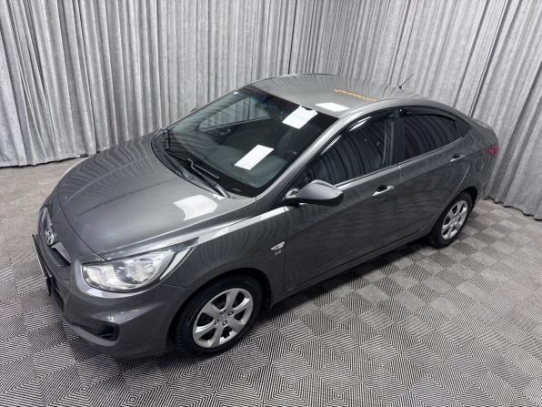 Hyundai Solaris I с пробегом 2012 года, цена 970 000 рублей, 123868 км, седан, Автокод Объявления
