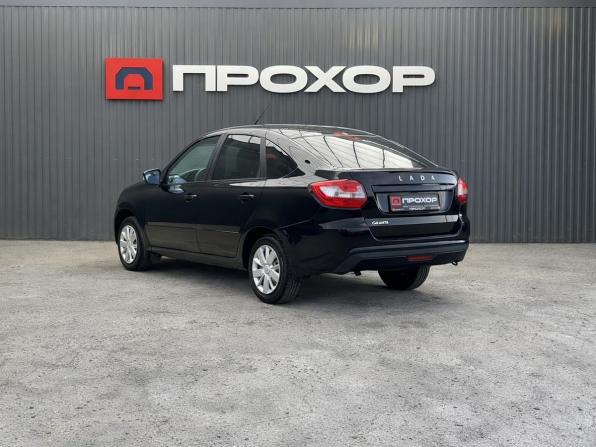 Lada (ВАЗ) Granta I Рестайлинг с пробегом 2022 года, цена 777 000 рублей, 84681 км, лифтбек, Автокод Объявления