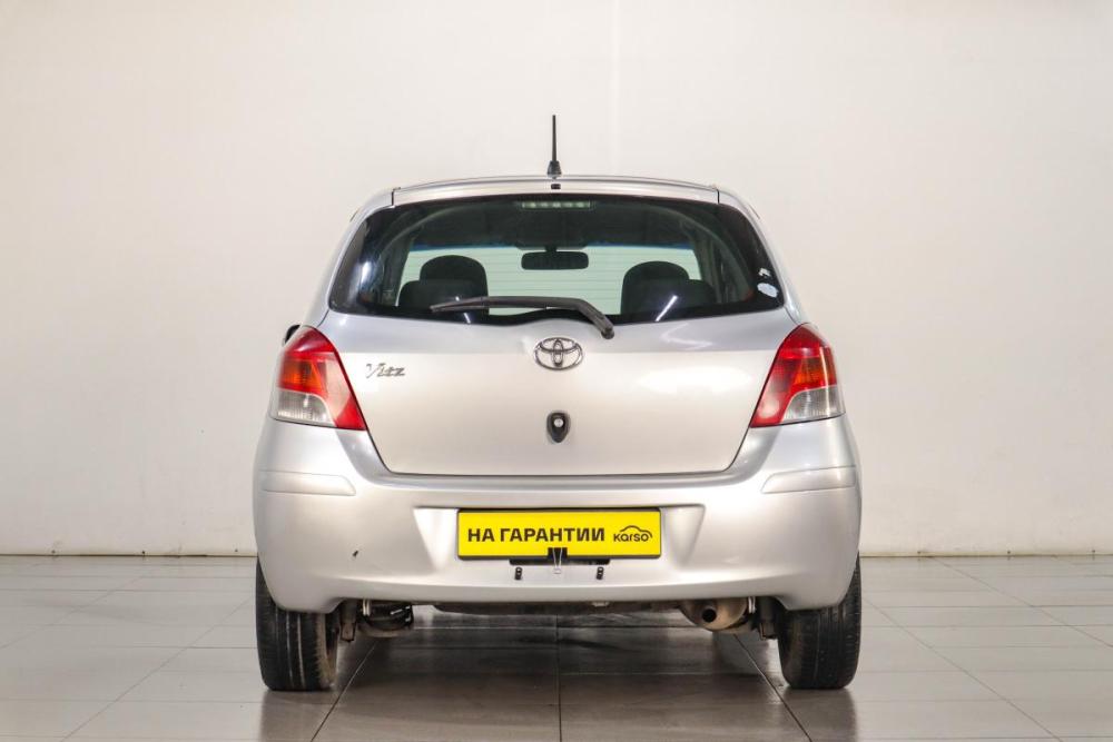 Toyota Vitz II (XP90) Челябинск  - изображение 6