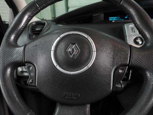 Renault Scenic II Рестайлинг с пробегом 2007 года, цена 439 000 рублей, 267169 км, компактвэн, Автокод Объявления