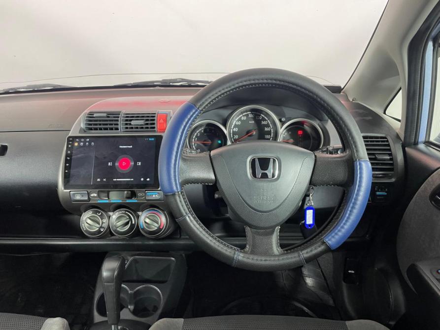 Honda Fit I Воронеж  - изображение 11