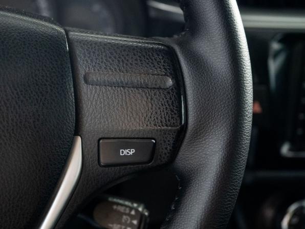 Toyota Corolla XI (E160 E170 E180) с пробегом 2014 года, цена 1 250 000 рублей, 208006 км, седан, Автокод Объявления