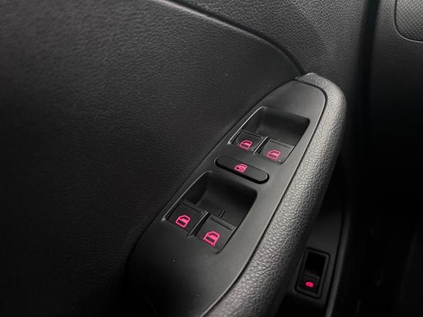 Volkswagen Jetta VI с пробегом 2013 года, цена 1 080 000 рублей, 133300 км, седан, Автокод Объявления