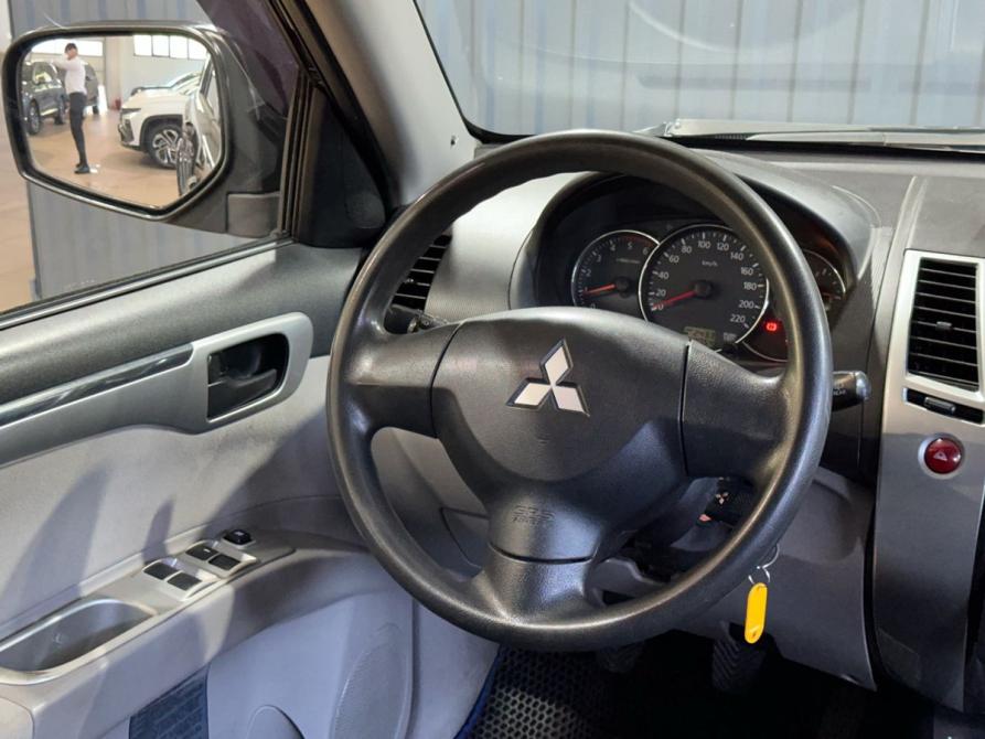 Mitsubishi Pajero Sport II Рестайлинг Ростов-на-Дону  - изображение 6